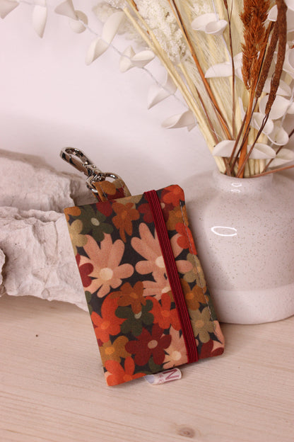 Porta carte con gancio