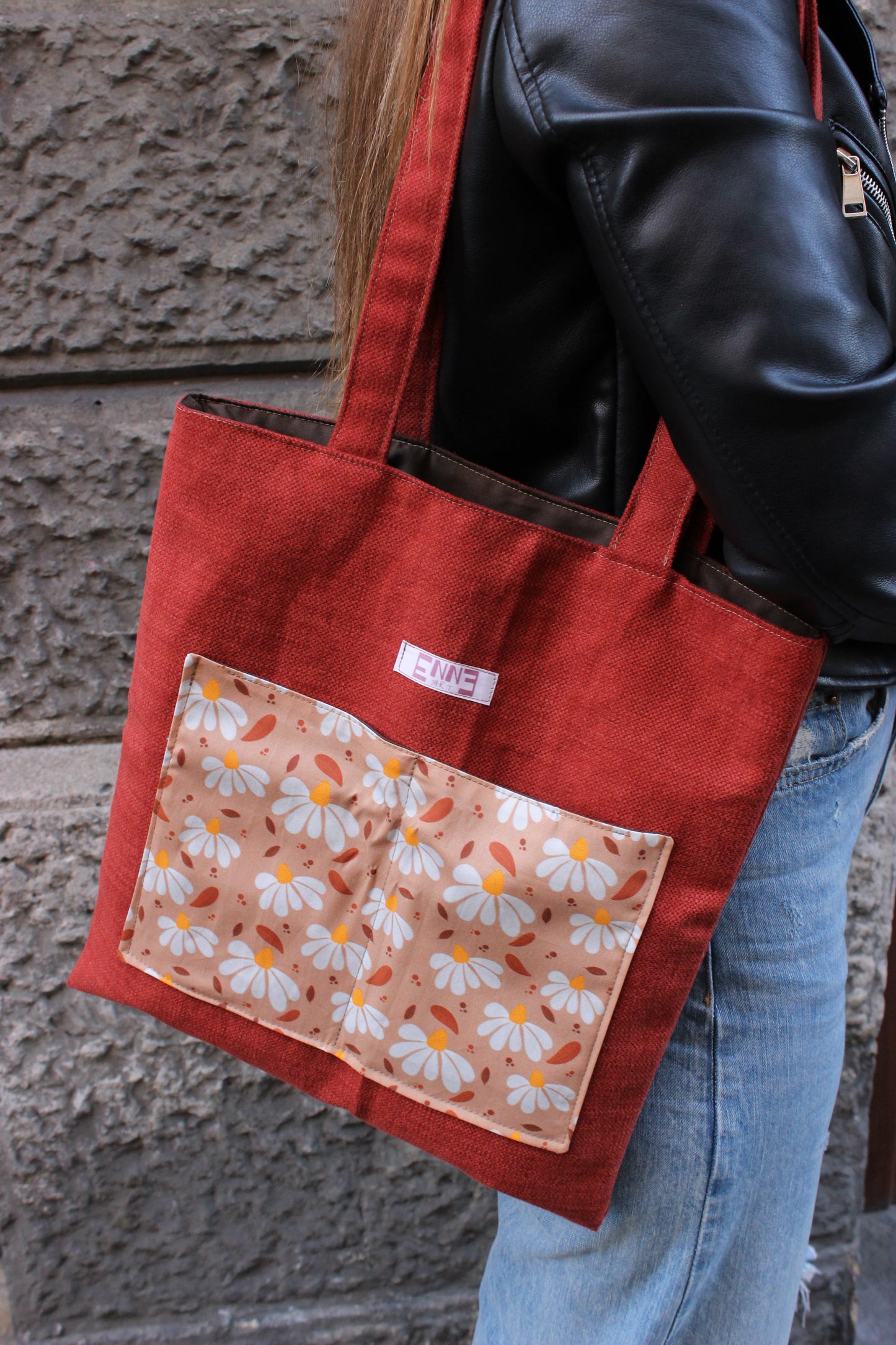 Tote bag