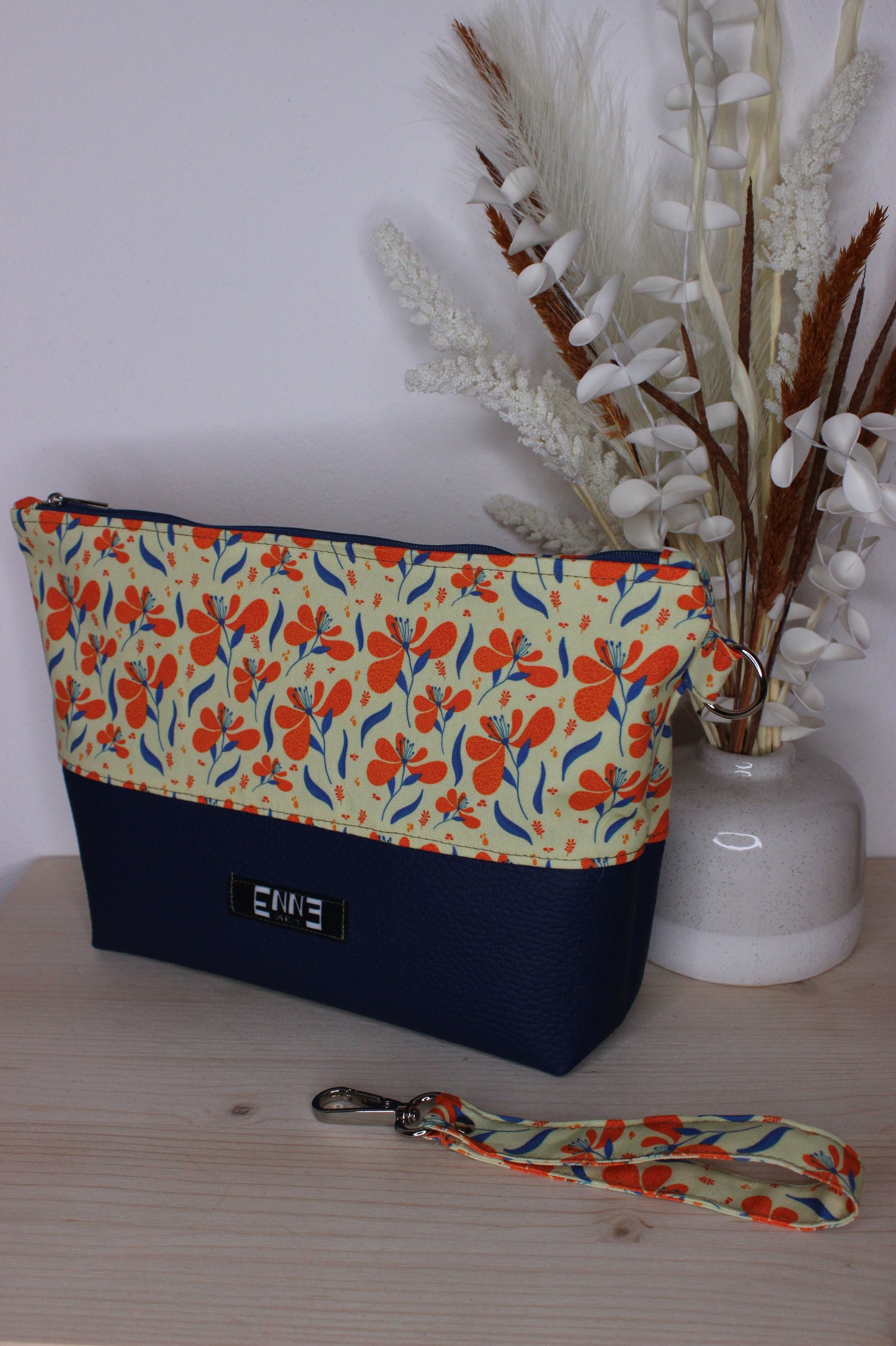 Pochette in cotone e similpelle