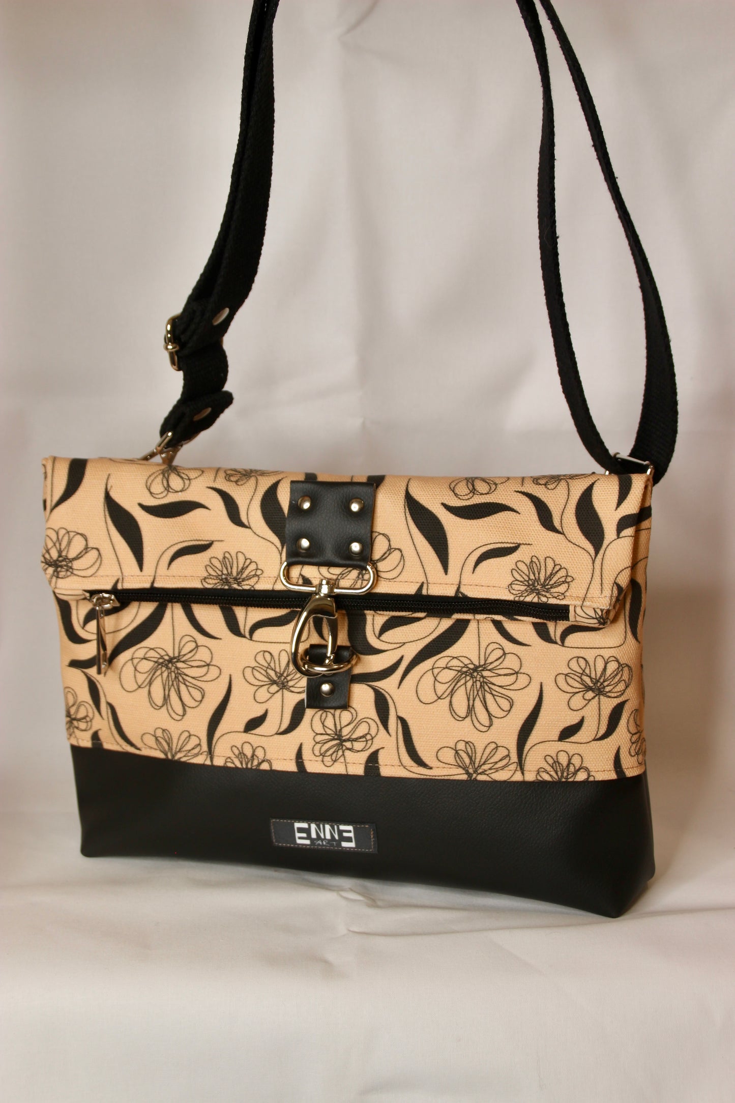 Borsa Misty